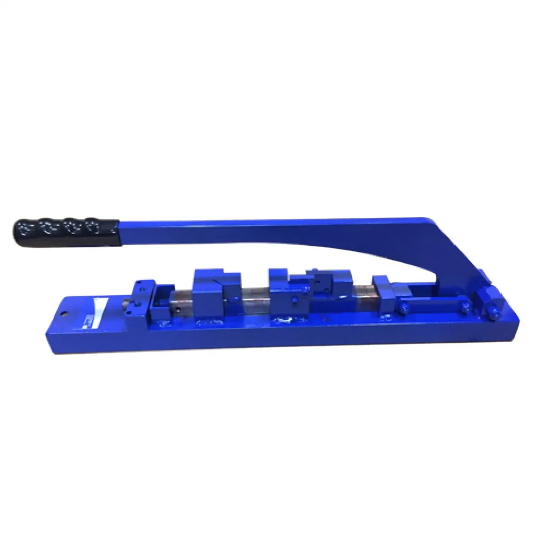 PUNCH TOOLS PUNCH TOOLS 3-In-1 Hanger Board Punch Tool